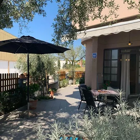 Deluxe No.8 ザダル