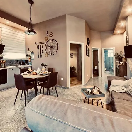 Appartement Deluxe No.8 *