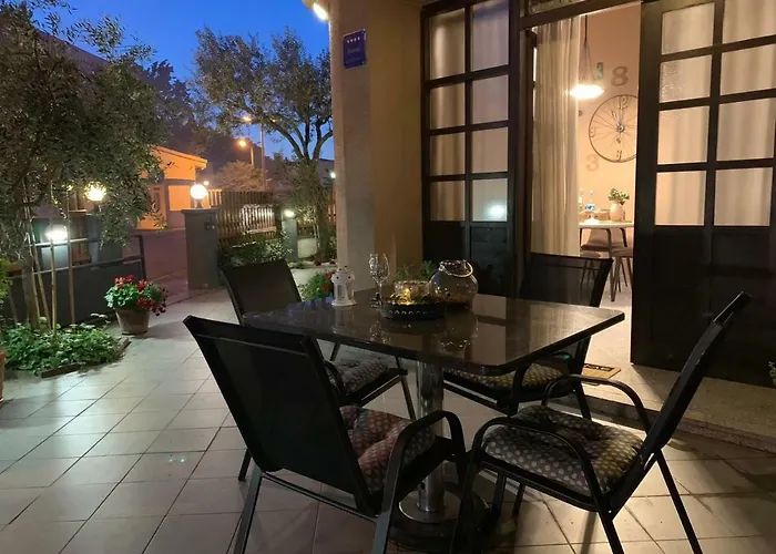 Deluxe No.8 Appartement *